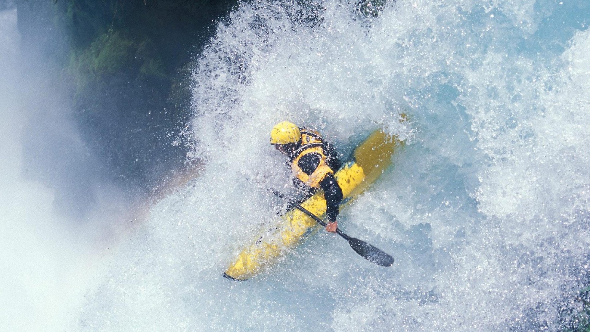 黄潜风暴席卷德国战车，加维一锤定音，比利亚雷亚尔全面压制书写欧战新章